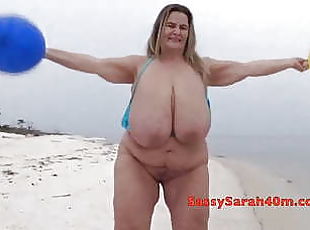 Real big balloons at the beach